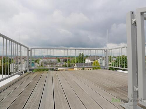 Blick aus der Dachluke - 3 Zimmer Etagenwohnung in Dresden