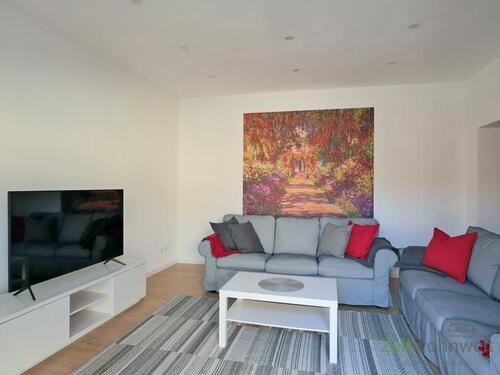 großes Wohnzimmer - 2 Zimmer Etagenwohnung zur Miete in Erfurt