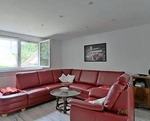 (EF0822_M) Eisenach: Wutha-Farnroda, moderne möblierte Wohnung über zwei Etagen, sep. Hauseingang, Terrasse, WLAN