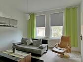 Blick ins Wohnzimmer - (EF0842_M) Arnstadt: Arnstadt, vollmöblierte 2-Zimmer-Wohnung mit WLAN, Waschmaschine direkt in der Innenstadt