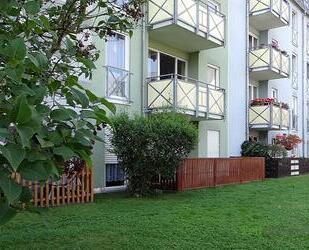 (12536_46) MGN: ruhige 2-Zimmer-Wohnung im Hochparterre mit Terrasse, Laminatböden, preiswerte EBK möglich - Meiningen