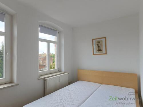 Blick ins Schlafzimmer - Etagenwohnung mit 30,00 m&sup2; in Halle (Saale) zur Miete