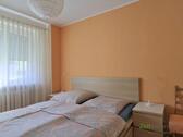 Blick ins Schlafzimmer - 