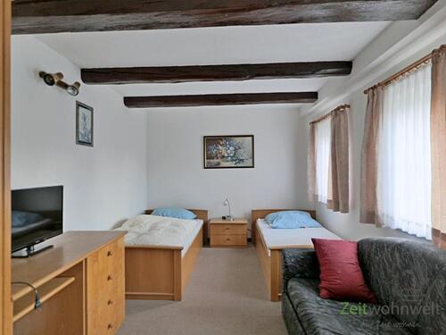 Blick in den Schlafbereich - 1 Zimmer Etagenwohnung zur Miete in Dresden