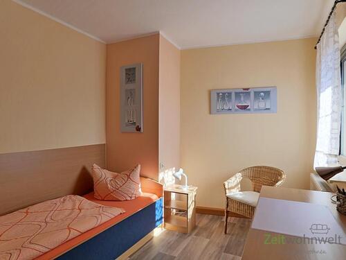 rechtes Schlafzimmer - 