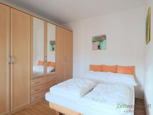 Blick ins Schlafzimmer - 