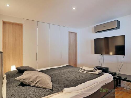 TV und Klimaanlage - 