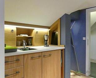 (EF0540_M) Dresden: Briesnitz, möbliertes Luxus-Apartment mit Echtholzböden und 8-eckigem Turm-Schlafzimmer