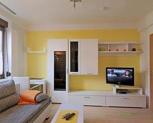 (EF0681_M) Gotha: Gotha, kleines möbliertes 1-Zimmer-Apartment mit PKW-Stellplatz, für Wochenendheimfahrer