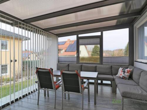 Blick in den Wintergarten - 2 Zimmer Etagenwohnung zur Miete in Dresden