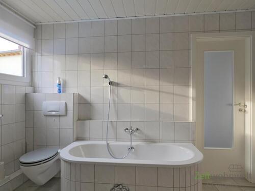 WC und Wanne - 