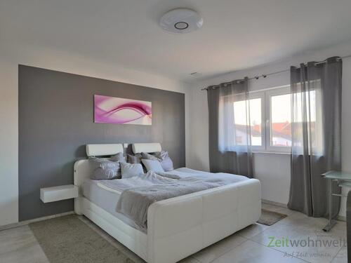 Blick ins Schlafzimmer - 