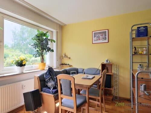 Esstisch am Fenster - 2 Zimmer Etagenwohnung in Kassel