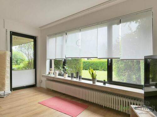 seitlicher Terrassenausgang und Panoramafenster - Etagenwohnung mit 90,00 m&sup2; in Kassel zur Miete