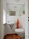 Gäste-WC am Hausflur - 