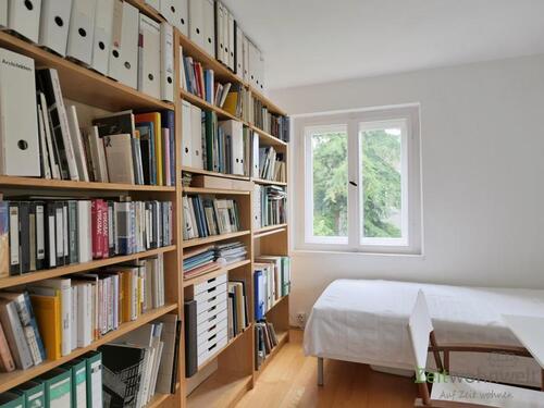 Blick ins rechte Zimmer - 