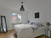 Blick ins Schlafzimmer - 