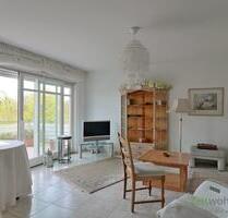 (EF0981_M) Kassel-Stadt: Bad Wilhelmshöhe, helle möblierte 2-Zimmer-Wohnung mit Balkon, WLAN und großer Einzelgarage