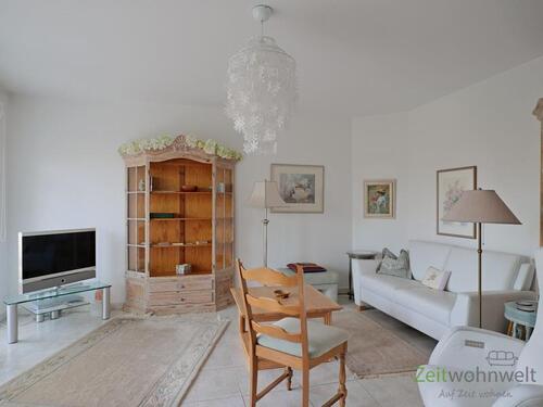 Blick zum TV - Etagenwohnung mit 51,00 m&sup2; in Kassel zur Miete