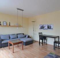 (EF1301_M) Eisenach: Eisenach, zentrumsnahe, neu möblierte 2-Zimmer-Wohnung mit Balkon und PKW-Stellplatz