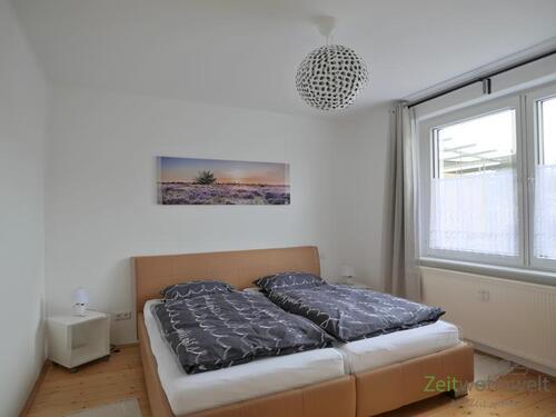 Doppelbett - 2 Zimmer Etagenwohnung in Vellmar