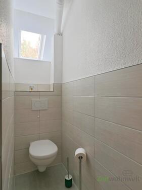Blick zum WC - 