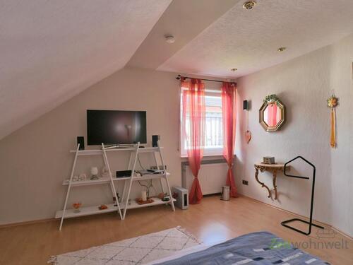 TV im linken Schlafzimmer - 