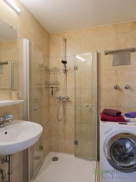 Dusche im Bad - 