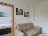 kleines WoZi-Sofa - 2 Zimmer Etagenwohnung zur Miete in Halle (Saale)