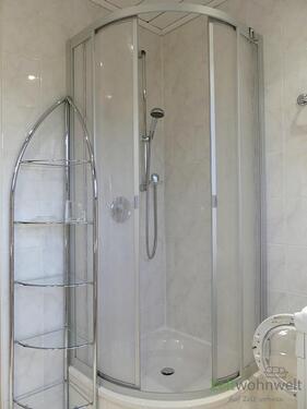 halbrunde Dusche - 