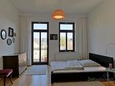 Blick zum Balkon - Etagenwohnung mit 70,00 m&sup2; in Dresden zur Miete