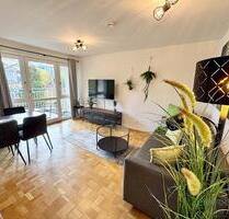 (EF1361_M) Dresden: Plauen, neu möbliertes Apartment mit Parkettböden und Balkon, PKW-Stellplatz mgl.