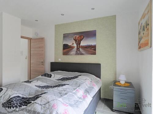 breites Bett - 