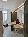 Doppelwaschtisch, Waschmaschine, Trockner - 
