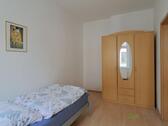 Kleiderschrank - Etagenwohnung mit 55,00 m&sup2; in Zwickau zur Miete