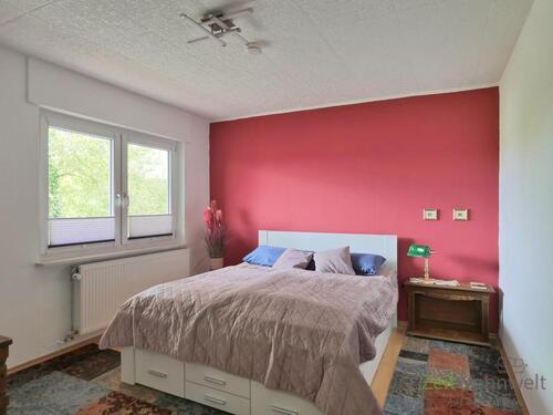 Blick ins Schlafzimmer - 