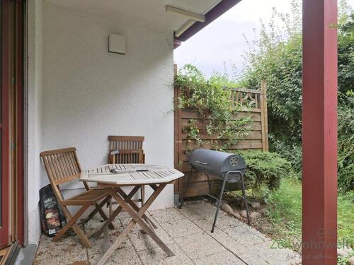überdachte Terrasse mit Smoker - Etagenwohnung mit 55,00 m&sup2; in Bannewitz zur Miete