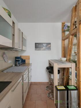 Esstisch-Tresen in der Küche - 2 Zimmer Etagenwohnung in Erfurt