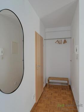 Garderobenbereich - Etagenwohnung mit 33,40 m&sup2; in Erfurt zur Miete