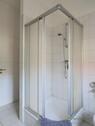 Blick zur Dusche - 