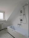 Wanne mit Duschabtrennung - 