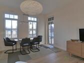Blick ins Wohnzimmer - 2 Zimmer Etagenwohnung zur Miete in Magdeburg