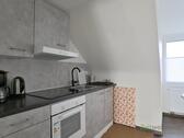 neue Einbauküche - Etagenwohnung mit 48,00 m&sup2; in Kassel zur Miete