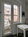 Küchenbalkon noch eingerüstet - 