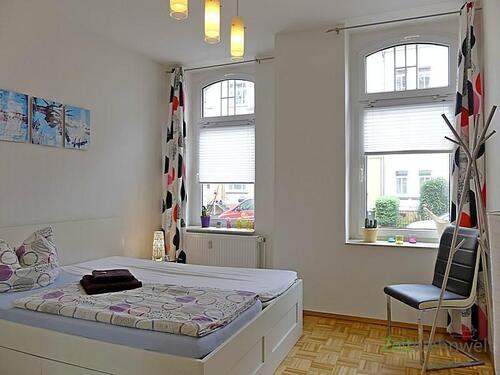 großes Schlafzimmer - Etagenwohnung mit 58,00 m&sup2; in Erfurt zur Miete