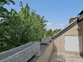 Dachterrasse im Grünen - (EF0794_M) Kassel-Landkreis: Kaufungen, möblierte 2-Zimmer-Wohnung mit Dachbalkon in sehr ruhiger Wohnlage, WLAN