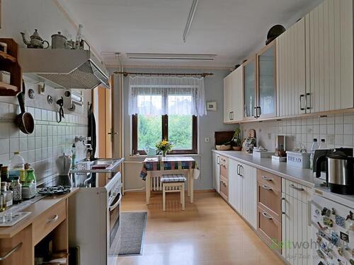 Blick in die Küche - Haus mit 104,00 m&sup2; in Jena zur Miete