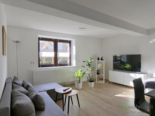 Blick ins Wohnzimmer - 2 Zimmer Etagenwohnung zur Miete in Alkersleben