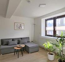 (EF1360_M) Arnstadt: Alkersleben, neu möblierte Wohnung mit eigenem Hauseingang, großer Außenbereich mit Terrasse