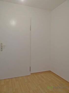separater Wohnungsflur - 